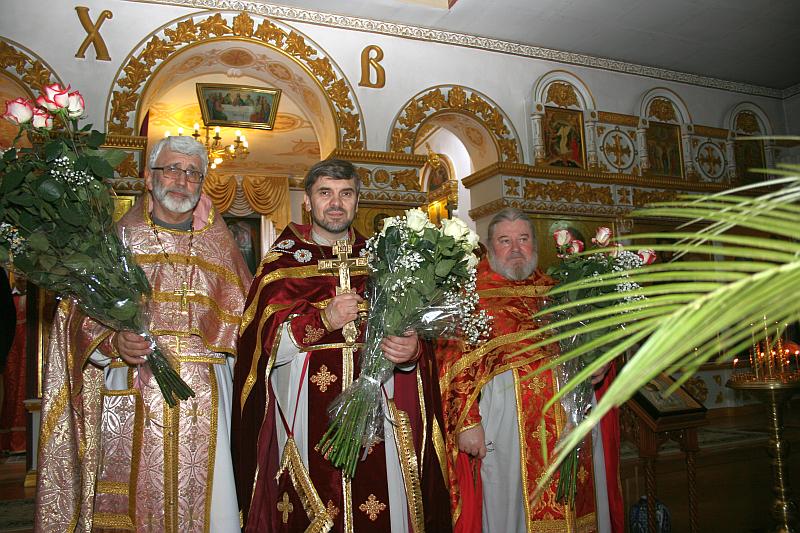 Пасхальное Богослужение в харме Св. Вмч. и Целителя Пантелеимона