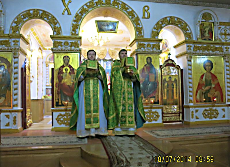 Торжественное богослужение в день празднования 700-летия преподобного Сергия Радонежского 