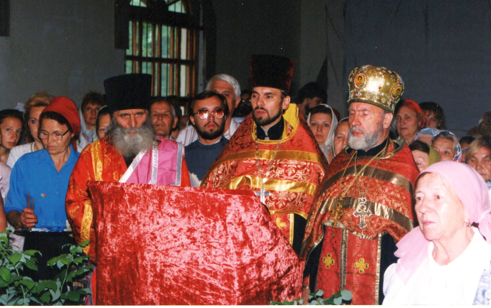 1996 9 августа Освящение здания под храм Св Вмч Пантелеимона иерейским чином