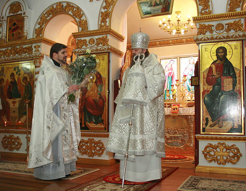2013 Служение в храме митрополита Меркурия